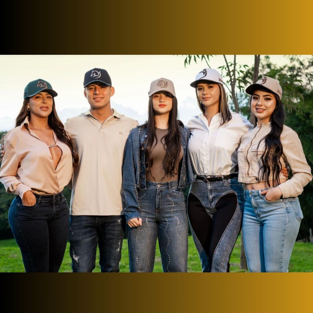 🐎♥️Colección Homenaje La Cumbre™ x 1 Gorra – El legado de éxito de Yeison Jiménez 🧢